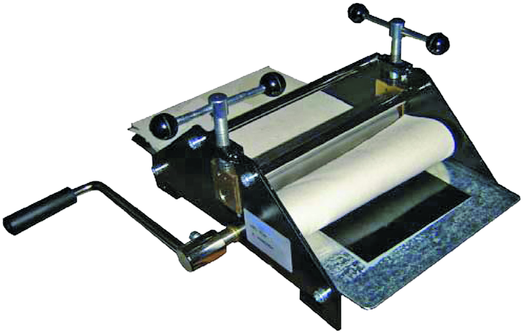 Cornelissen Miniature Table Etching Press 26.8 x 42 cm